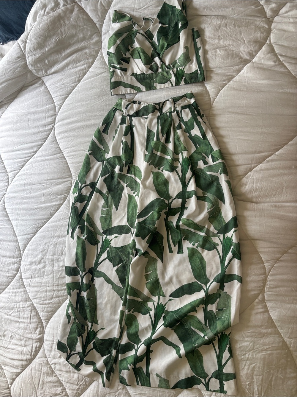 Fashion Nova Green Palm-Print Wide Leg Pants